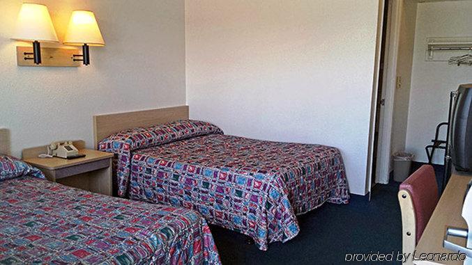 Motel 6 Des Moines South - Airport Ngoại thất bức ảnh