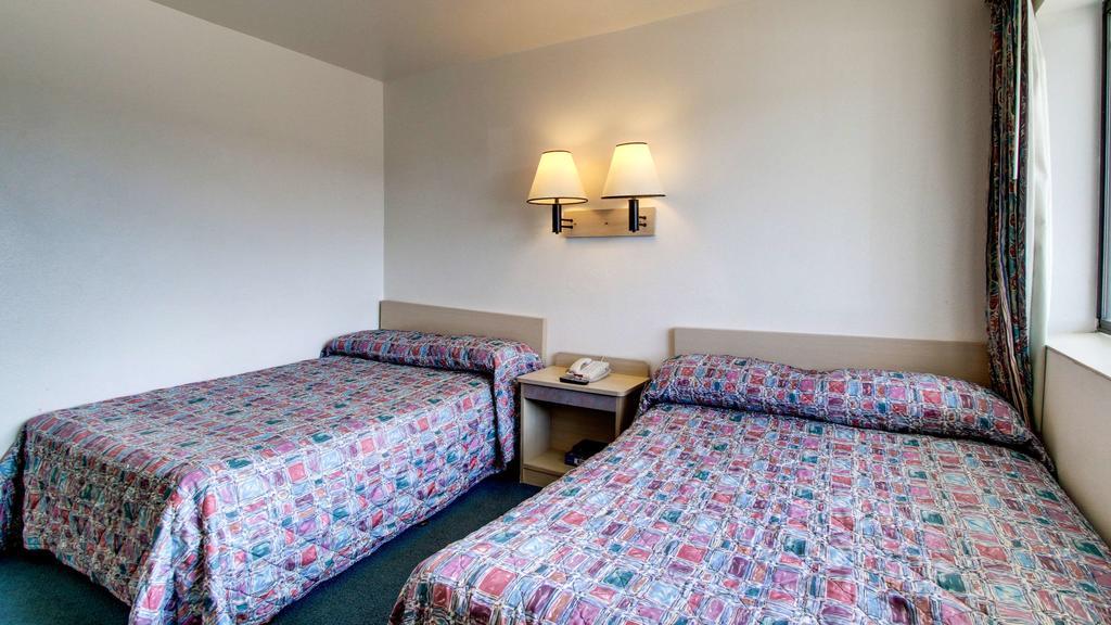 Motel 6 Des Moines South - Airport Ngoại thất bức ảnh
